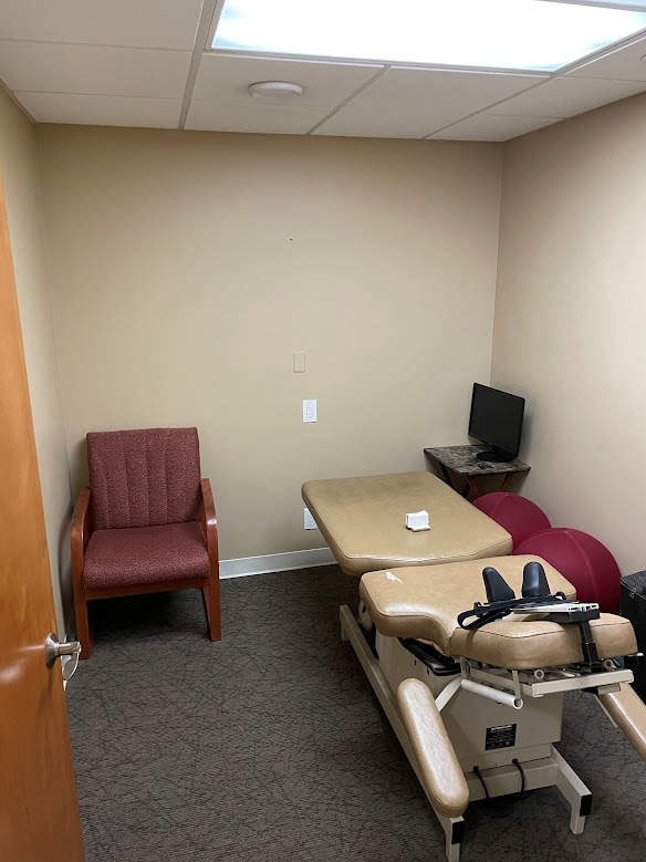 2121 W Magnolia Blvd, Burbank, CA à louer Photo intérieure– Image 1 sur 6