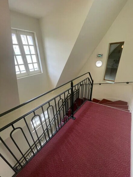 Bureau dans Rennes à louer - Photo de l’immeuble – Image 3 sur 7