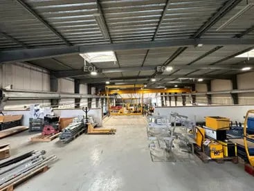 Local d’activités dans Roissy-en-France à louer - Photo de l’immeuble – Image 3 sur 3