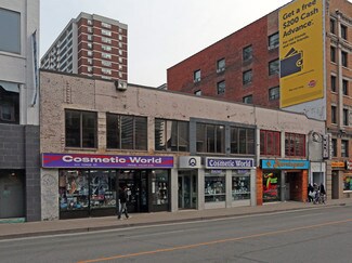 Plus de détails pour 619-623 Yonge St, Toronto, ON - Local commercial à louer