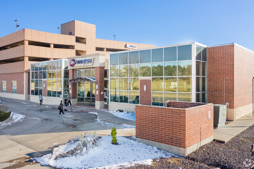 4120 E Alameda Ave, Denver, CO à louer - Photo principale – Image 1 sur 7