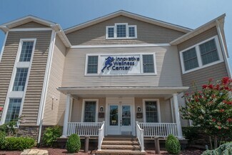 Plus de détails pour 15-17 E Railroad Ave, Jamesburg, NJ - Bureau/Médical à louer