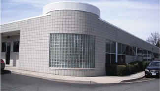 Plus de détails pour 1171 Old Country Rd, Plainview, NY - Bureau à louer
