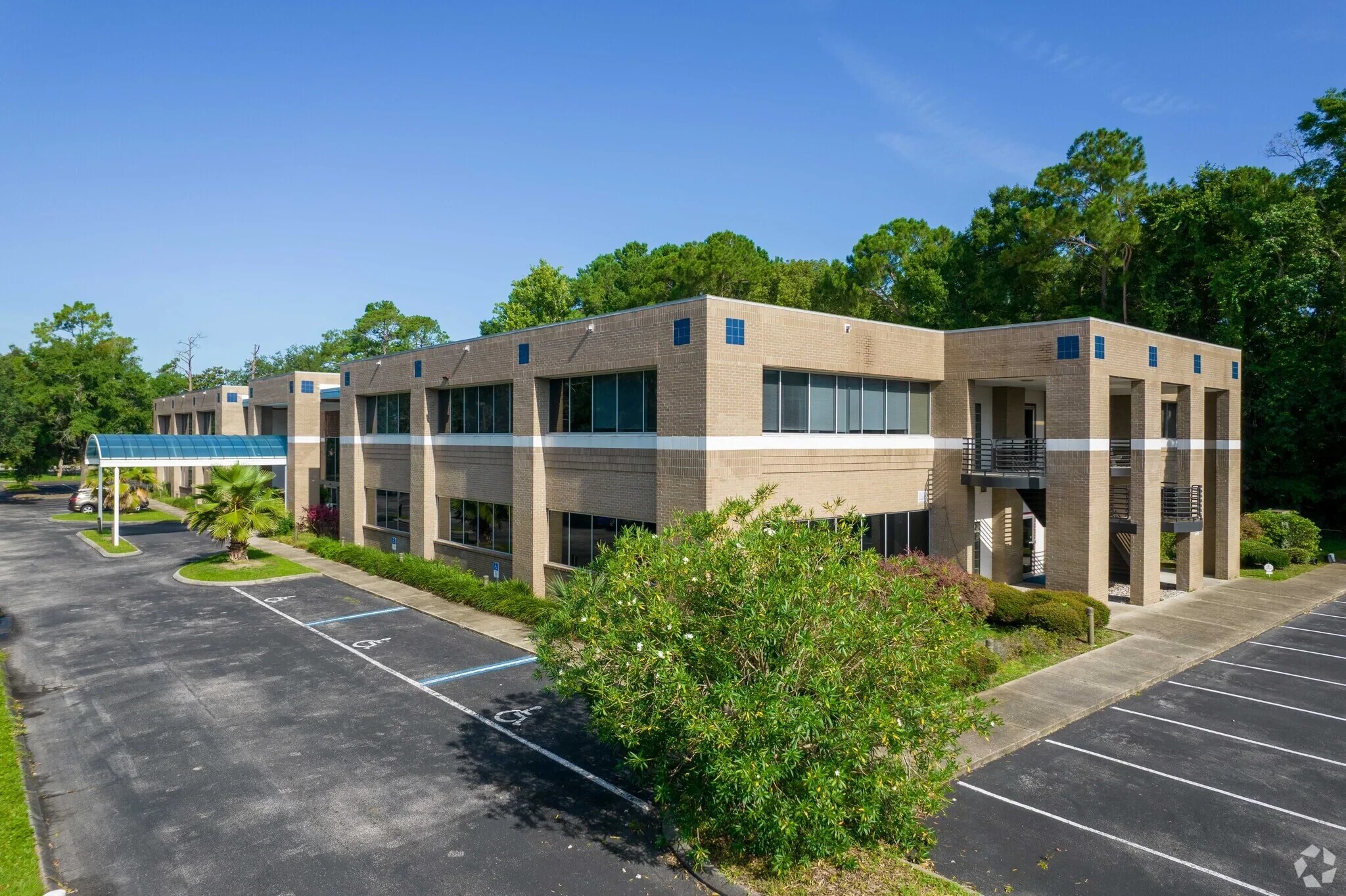 4063 Salisbury Rd, Jacksonville, FL à vendre Photo de l’immeuble– Image 1 sur 2