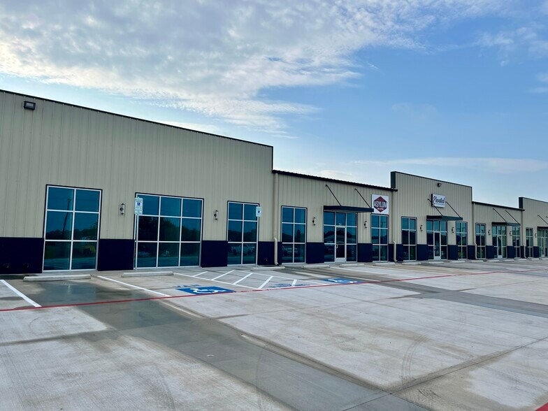 9899 E Bankhead Hwy, Aledo, TX à louer - Photo de l’immeuble – Image 2 sur 5