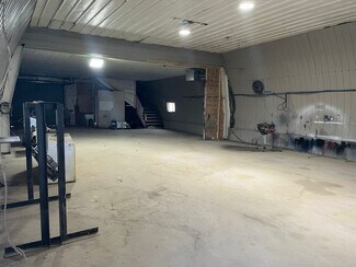 Plus de détails pour 6591 Fernbank Rd, Ottawa, ON - Industriel/Logistique à louer