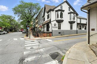 Plus de détails pour 135 E State St, Kennett Square, PA - Bureau/Local commercial à louer