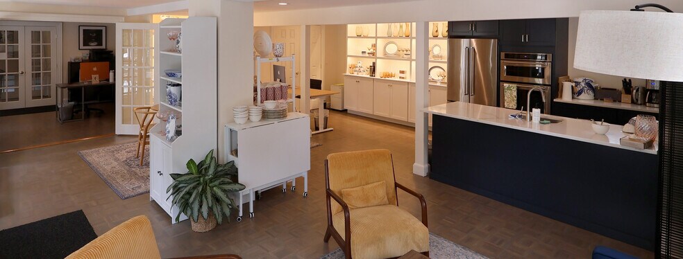 103 Central St, Wellesley, MA à louer - Photo intérieure – Image 3 sur 8