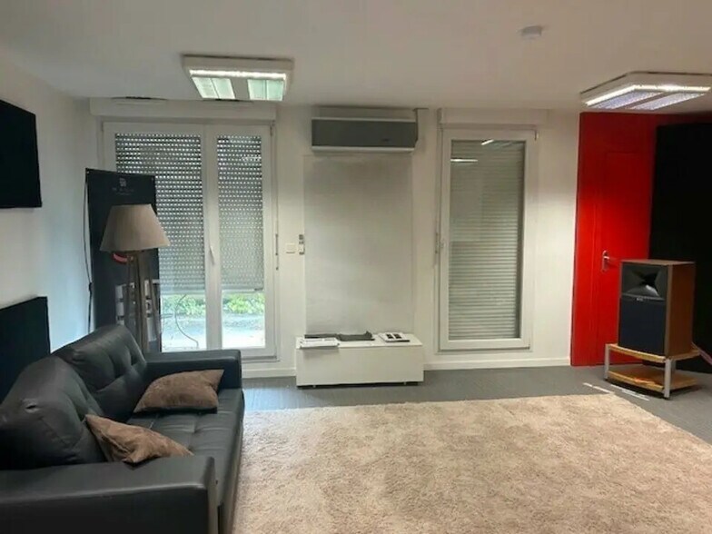 9 Bis Rue Du Tapis Vert, Nancy à louer - Photo de l’immeuble – Image 3 sur 8