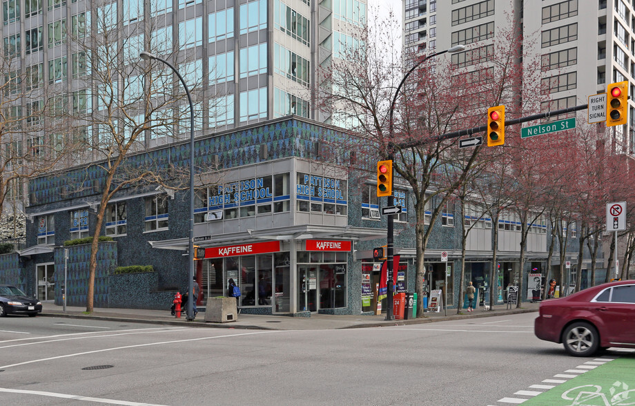955-995 Hornby St, Vancouver, BC à vendre - Photo principale – Image 1 sur 9