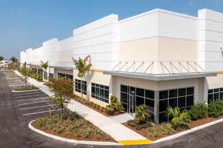 Plus de détails pour 14661 Jetport Loop, Fort Myers, FL - Industriel/Logistique à louer
