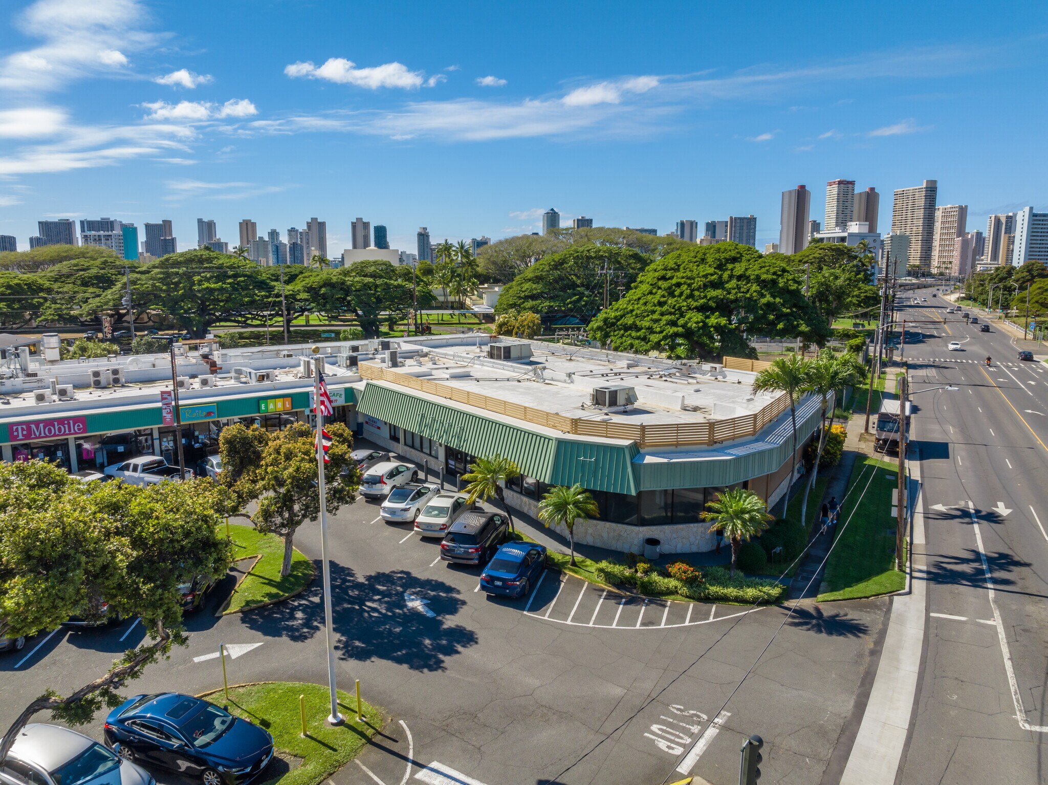 2919 Kapiolani Blvd, Honolulu, HI à louer Photo principale– Image 1 sur 31