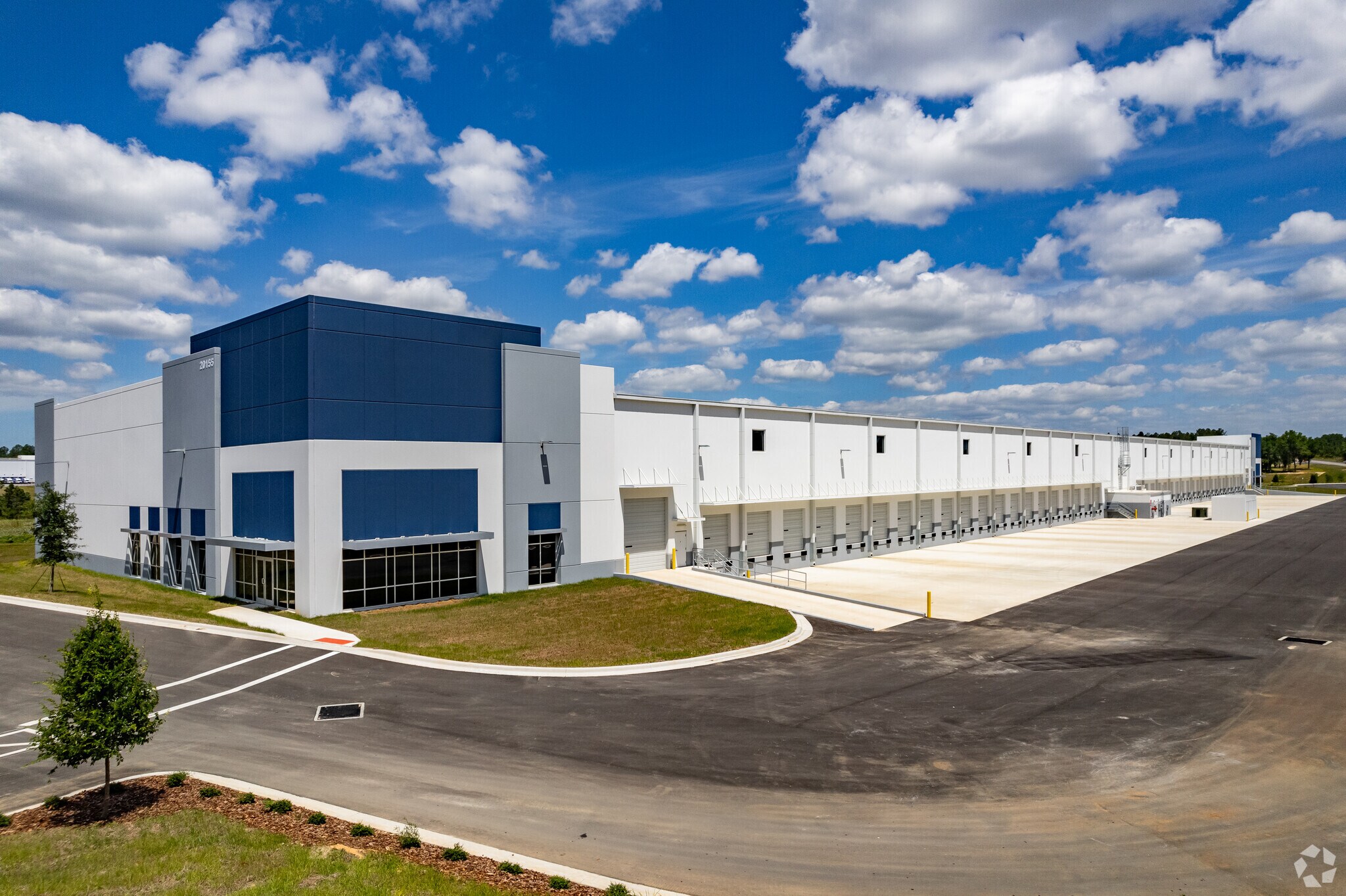 20229 O’Brien Rd, Groveland, FL à louer Photo de l’immeuble– Image 1 sur 6