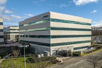 Plus de détails pour 878 Veterans Memorial Hwy, Hauppauge, NY - Bureau à louer