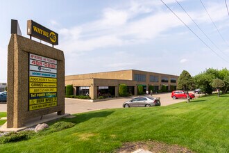 9715 47 Av NW, Edmonton, AB à louer Photo intérieure– Image 1 sur 8