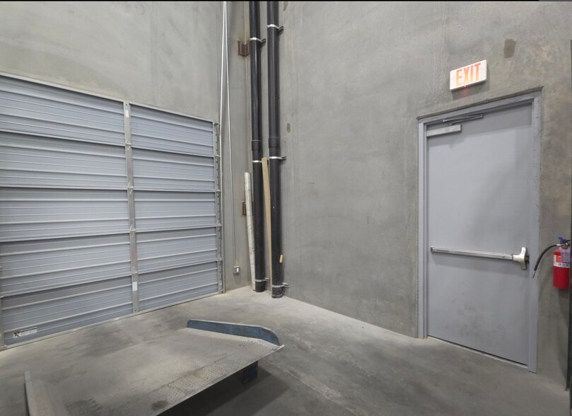 7600 W Arby Ave, Las Vegas, NV à vendre - Photo de l’immeuble – Image 3 sur 34