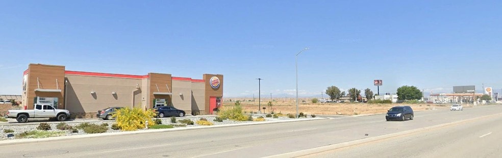 Merle Haggard Dr, Bakersfield, CA à louer - Autre – Image 3 sur 4