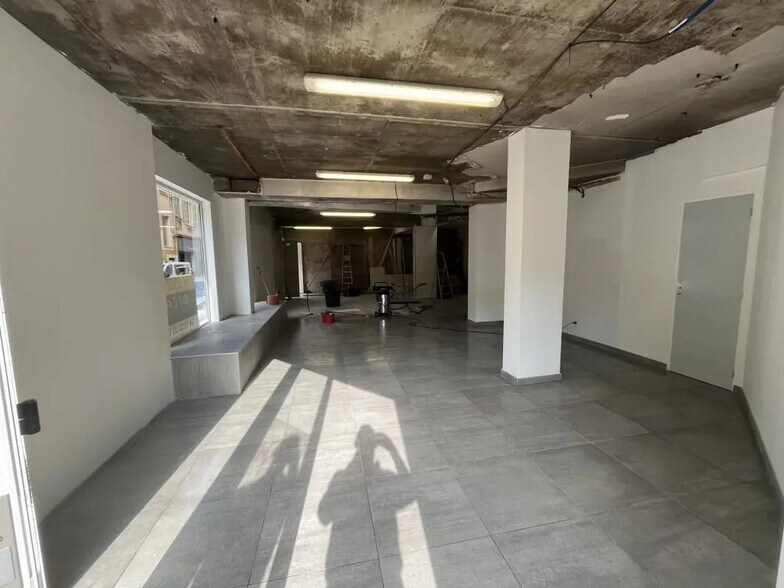 Local commercial dans Nice à louer - Photo de l’immeuble – Image 2 sur 7