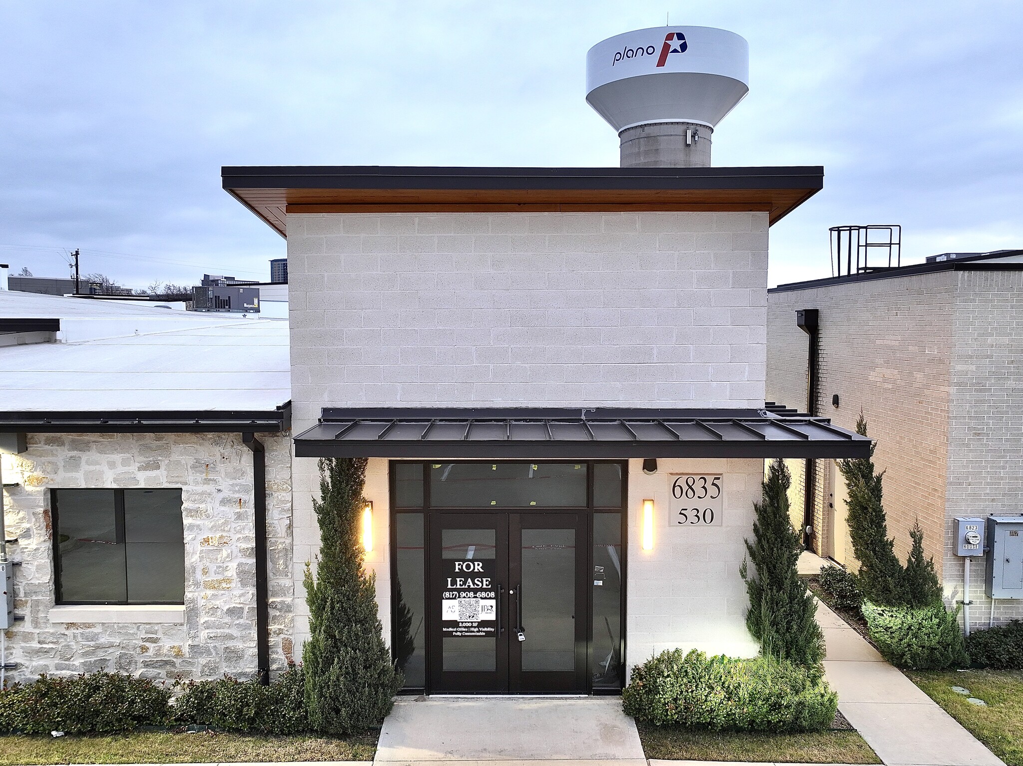 6835 Communications Pky, Plano, TX à vendre Photo de l’immeuble– Image 1 sur 22
