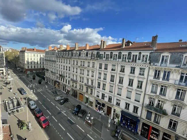 Plus de détails pour 31 Cours Vitton, Lyon - Bureau à vendre