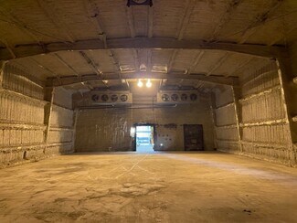 Plus de détails pour 206 Milton Tpke, Milton, NY - Industriel/Logistique à louer