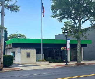 Plus de détails pour 1643 Post Rd, Fairfield, CT - Local commercial à vendre
