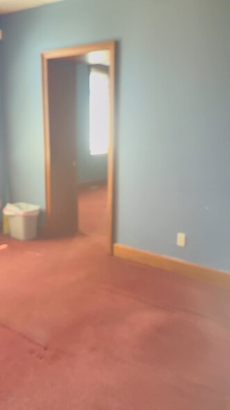 4080 Dayton-Xenia Rd, Dayton, OH à louer - Vidéo sur l’annonce professionnelle – Image 2 sur 17