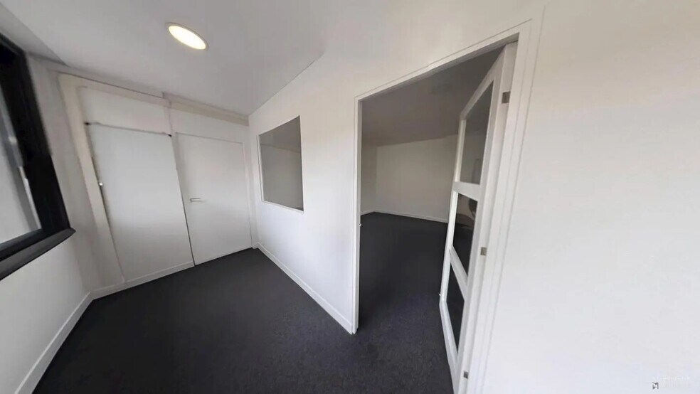Bureau dans Boulogne-Billancourt à louer - Photo de l’immeuble – Image 2 sur 10