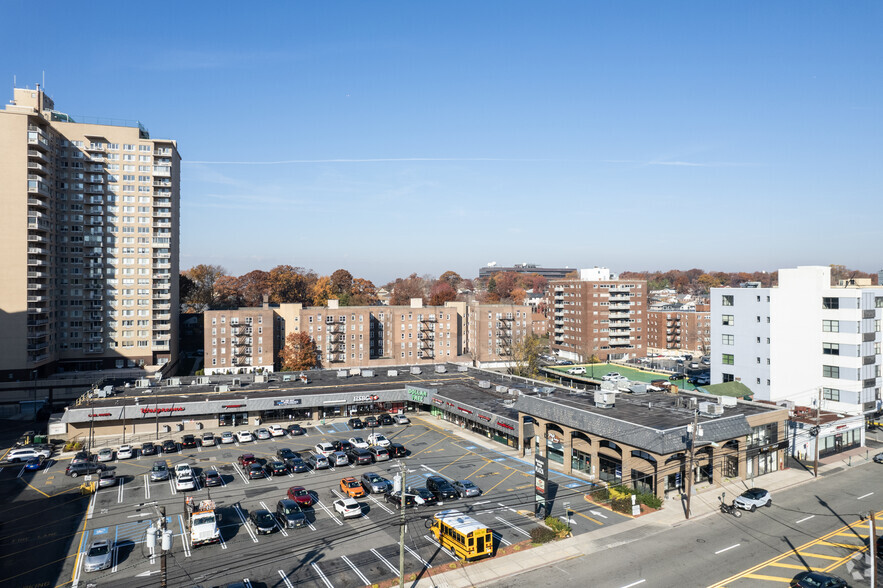 2151 Lemoine Ave, Fort Lee, NJ à louer - Aérien – Image 2 sur 7