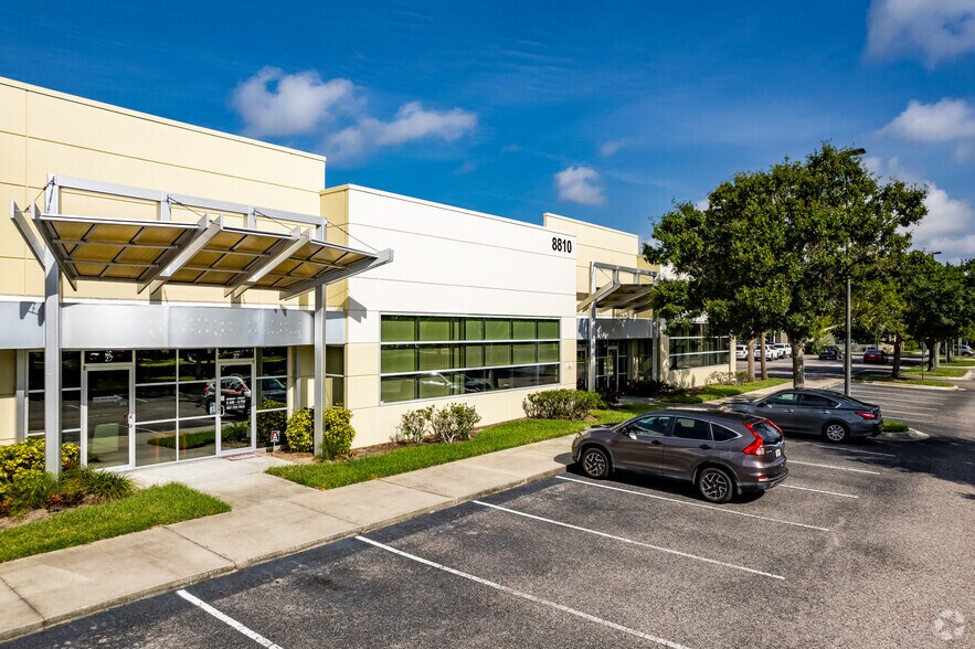8810 Commodity Cir, Orlando, FL à louer - Photo de l’immeuble – Image 3 sur 193