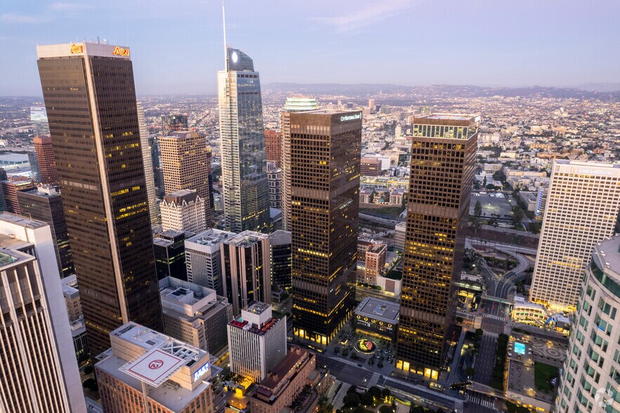 515 S Flower St, Los Angeles, CA à louer - Aérien – Image 3 sur 18
