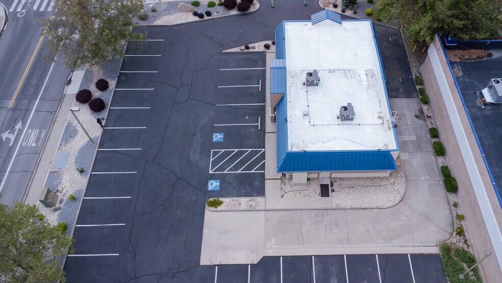 480 E Prater Way, Sparks, NV à vendre - Photo de l’immeuble – Image 3 sur 20