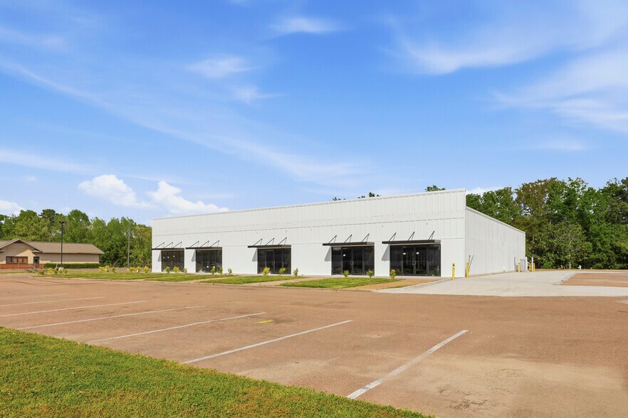 6020 I 55 N, Jackson, MS à louer - Photo de l’immeuble – Image 2 sur 12
