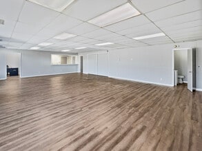 2565 Government Blvd, Mobile, AL à louer Photo intérieure– Image 2 sur 19