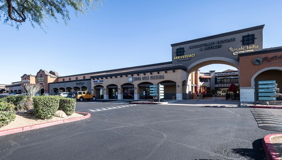 8900 E Pinnacle Peak Rd, Scottsdale, AZ à louer - Photo principale – Image 2 sur 28