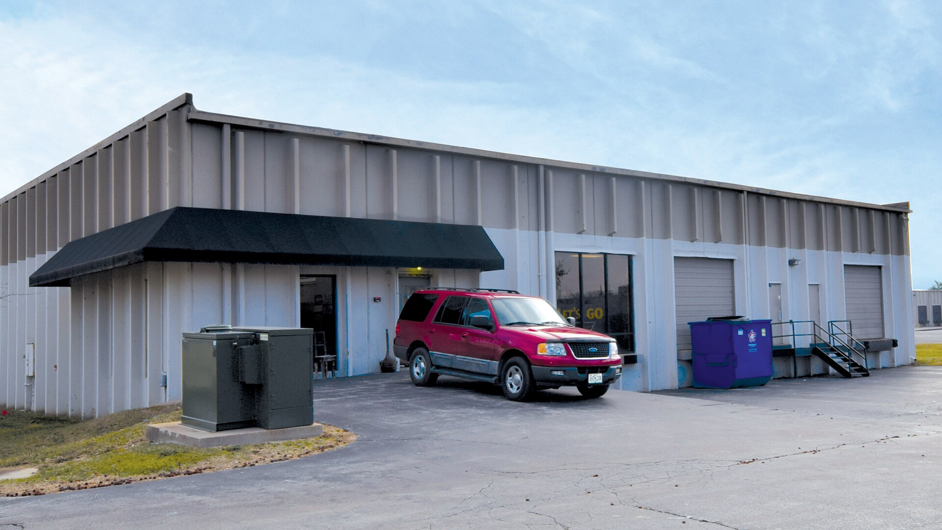 13750 Rider Trail N, Earth City, MO à vendre Photo principale– Image 1 sur 4