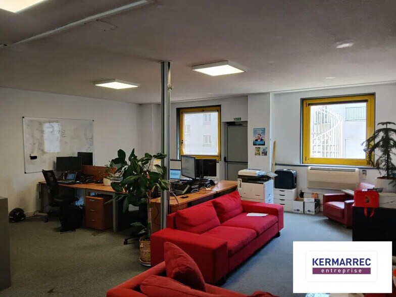 Bureau dans Nantes à louer - Photo de l’immeuble – Image 1 sur 5