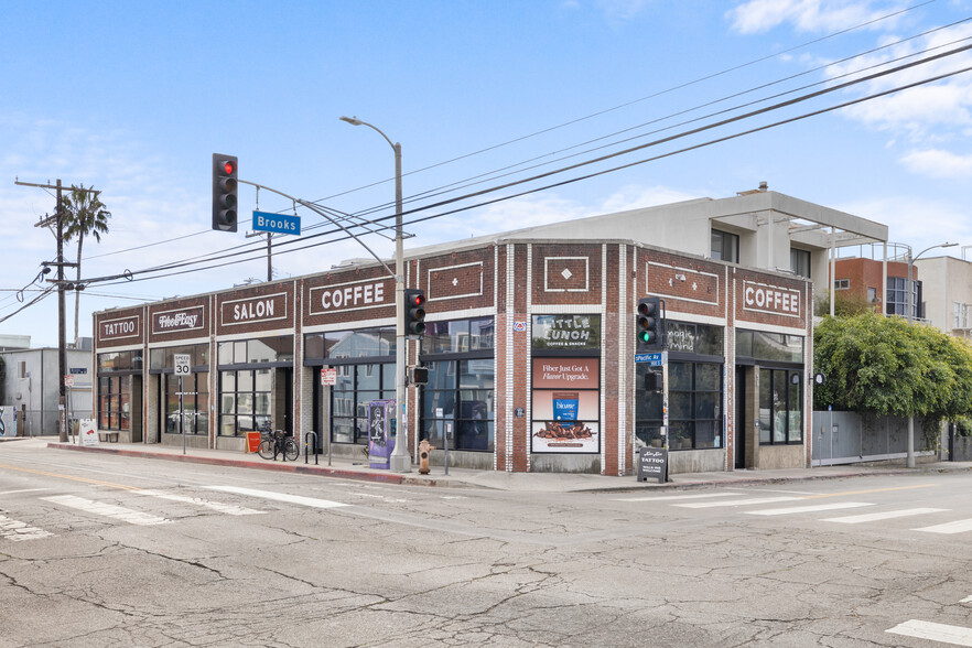 901-907 Pacific Ave, Venice, CA à louer - Photo de l’immeuble – Image 2 sur 17
