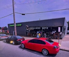 6930 Walnut St, Upper Darby, PA à louer Photo de l’immeuble– Image 1 sur 1