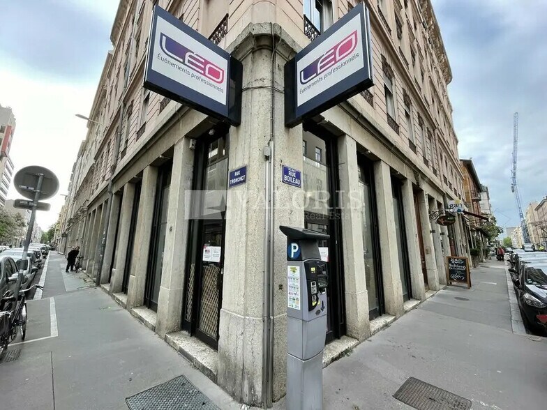 Local commercial dans Lyon à louer - Photo de l’immeuble – Image 1 sur 7