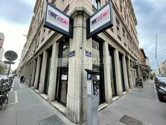 Plus de détails pour Local commercial à louer