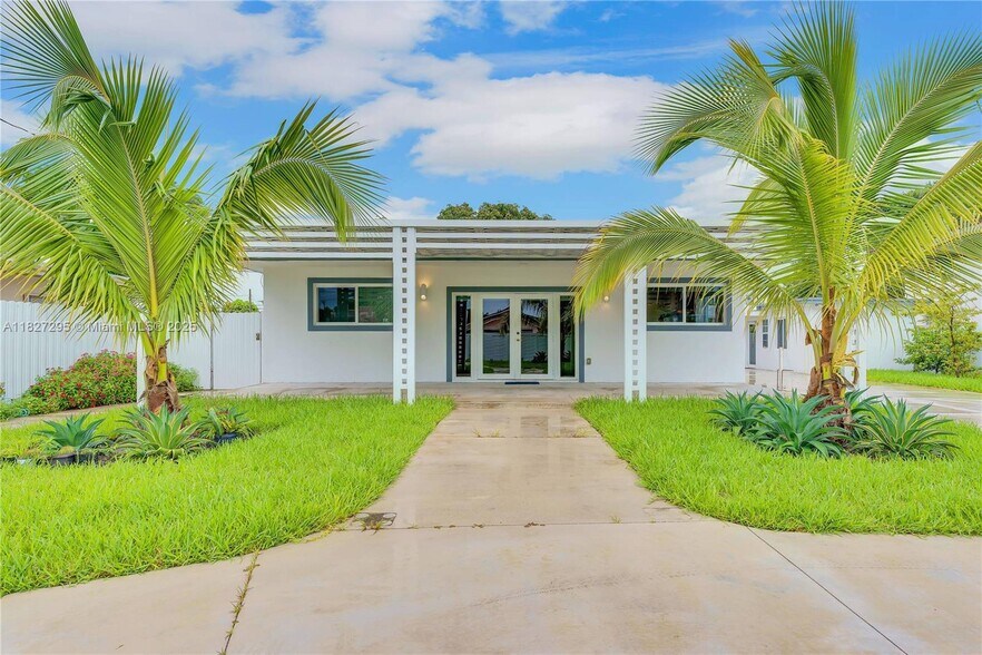2247 NW 2nd St, Miami, FL à vendre - Photo principale – Image 1 sur 27