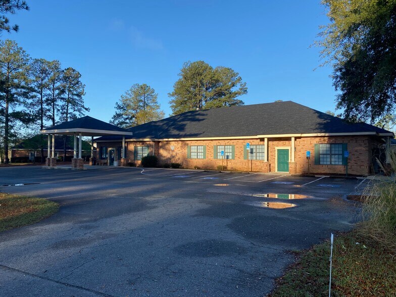 1078 Plaza Ave, Eastman, GA à louer - Photo de l’immeuble – Image 3 sur 4