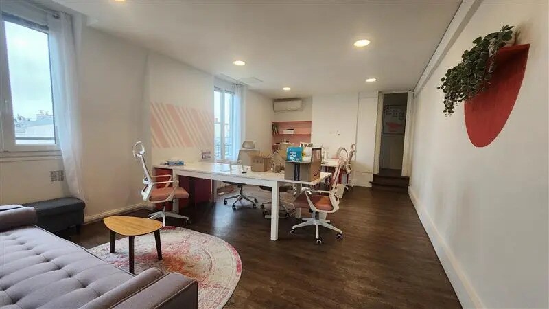 Bureau dans Paris à louer - Photo de l’immeuble – Image 3 sur 9