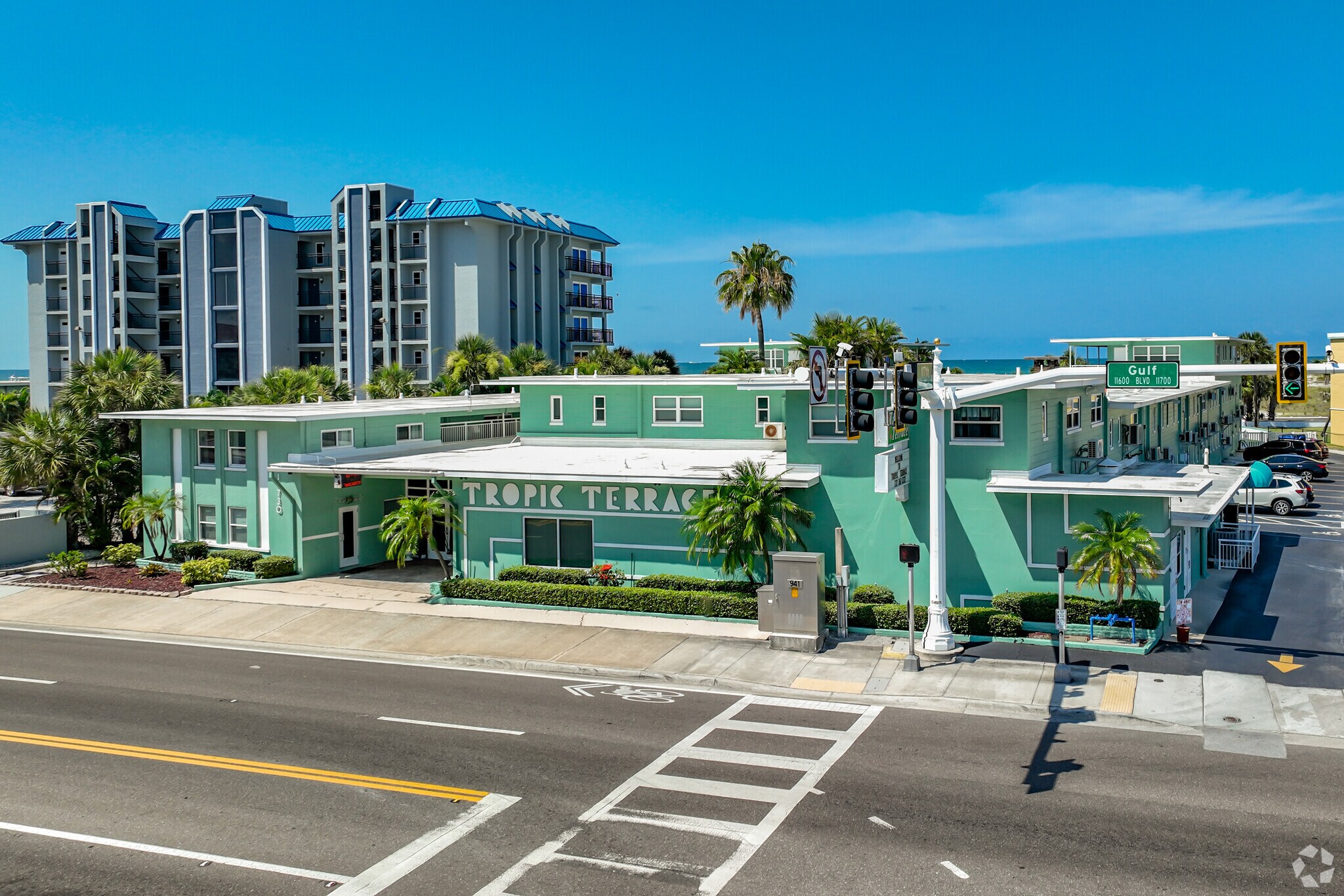 11730 Gulf Blvd, Treasure Island, FL à vendre Photo principale– Image 1 sur 16