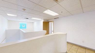 8800 Venture Av SE, Calgary, AB à louer Numérisation 3D Matterport– Image 2 sur 17