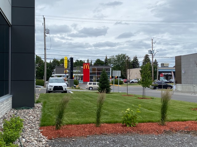 794 Boul Du Cure-Labelle, Blainville, QC à louer Photo intérieure– Image 1 sur 3