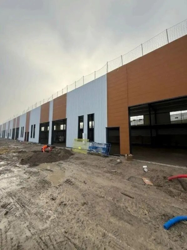 Plus de détails pour Industriel/Logistique à louer
