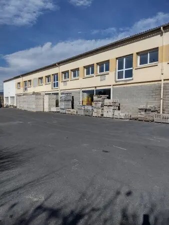 Industriel/Logistique dans Perpignan à vendre - Photo de l’immeuble – Image 2 sur 4