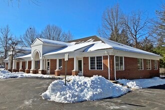 10614 Warwick Ave, Fairfax, VA à louer Photo intérieure– Image 1 sur 32